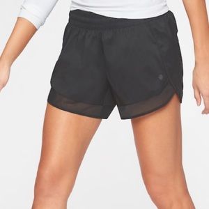 Athleta Mesh Racer Run Short